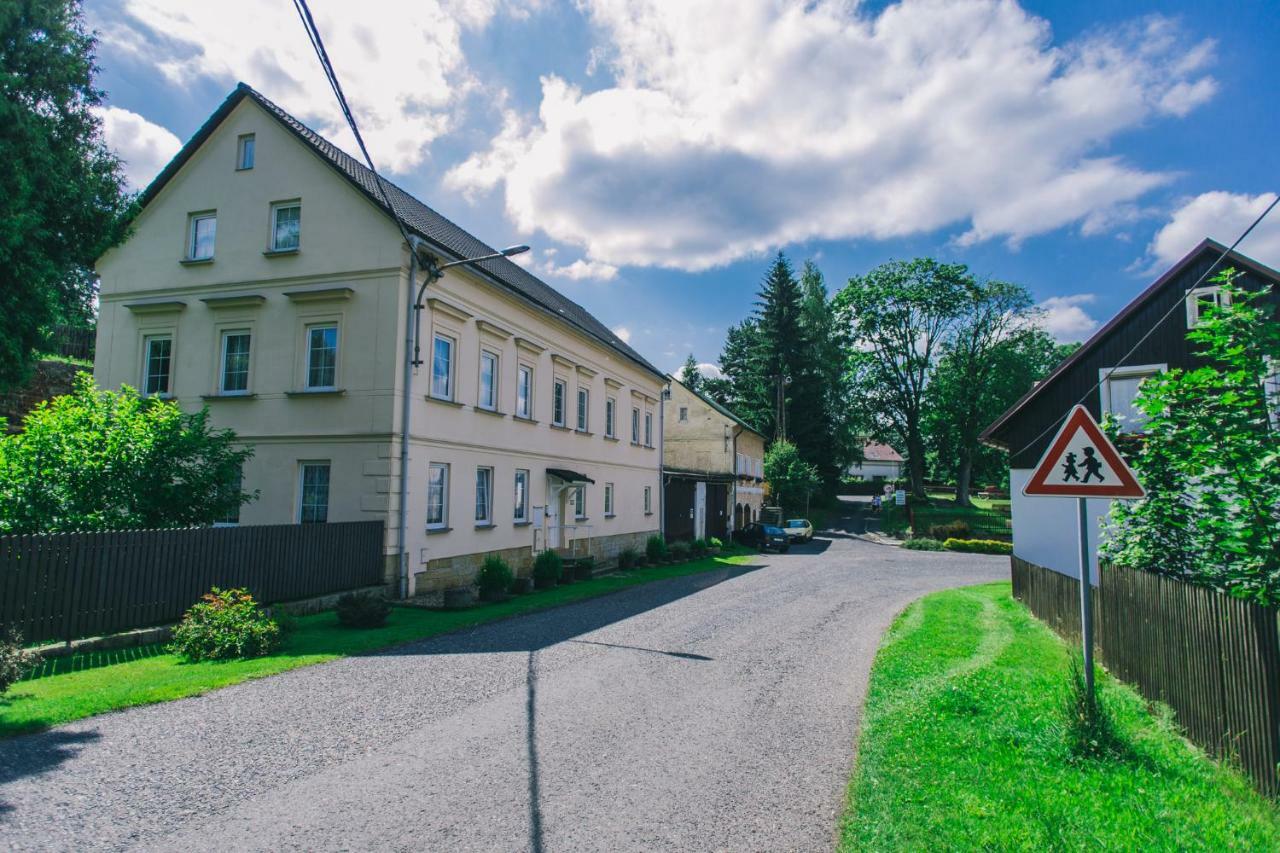 Lusatia House Kytlice Exterior foto